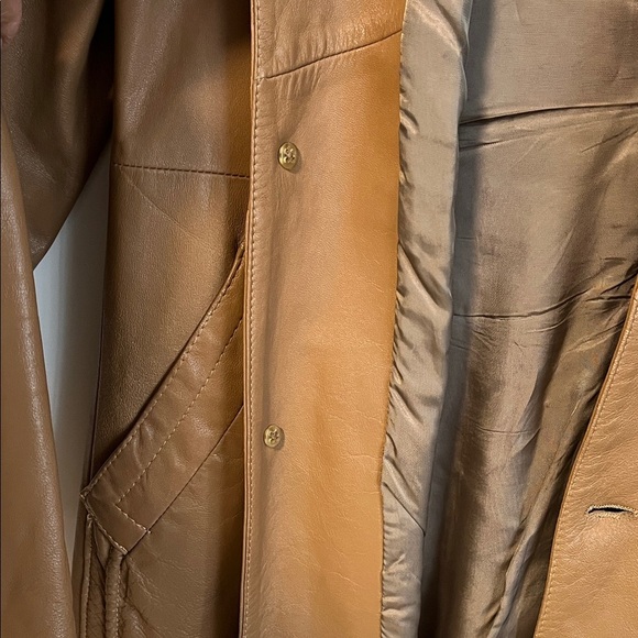 Vintage Tan Leather Jacket Lapel Collar Button Closure , Size 42/L - Picture 14 of 15